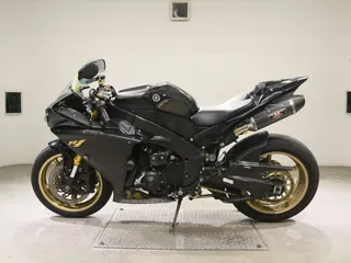 Yamaha YZF-R1 из Японии, фото 2