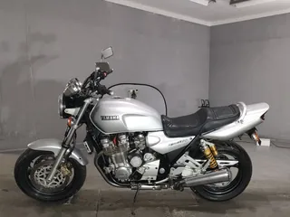 Yamaha XJR1300 из Японии, фото 2
