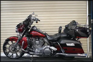Harley-Davidson FLHTCUSE из Японии, фото 4
