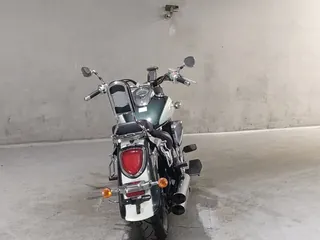 Suzuki Intruder 400 Classic из Японии, фото 4