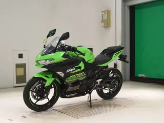 Kawasaki Ninja 400 из Японии, фото 4