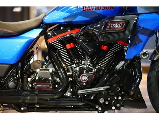 Harley-Davidson FLTRXSTSE CVO из Японии, фото 3