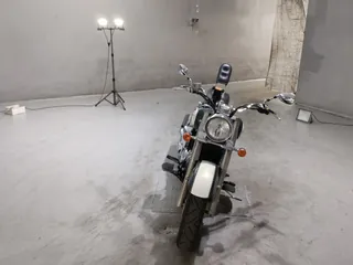 Suzuki Intruder 400 Classic из Японии, фото 3