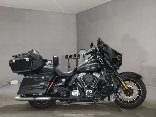 Harley-Davidson FLHTCUSE1800CVO из Японии, фото 1