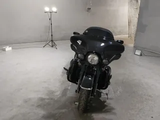 Harley-Davidson FLHTCUSE1800CVO из Японии, фото 3