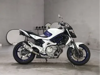 Suzuki Gladius 400 ABS из Японии, фото 1