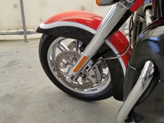 Harley-Davidson FLHTCUSE1800CVO из Японии, фото 8
