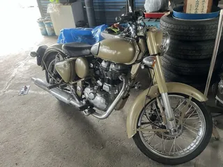 Royal Enfield Classic EFI-500 из Японии, фото 1